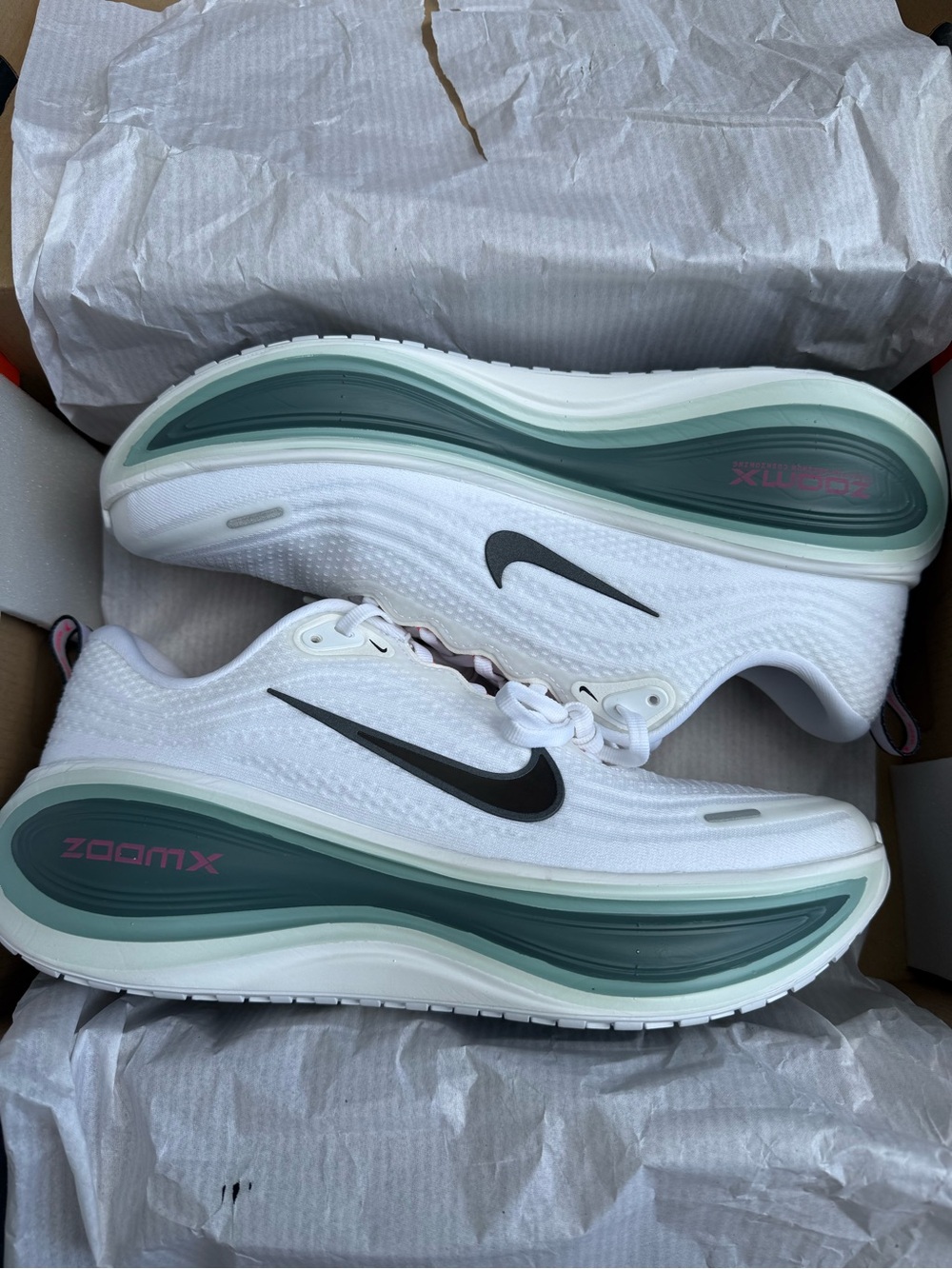 Nike Vomero Plus